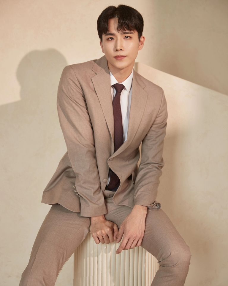 イ・ビョンウク サムネイル画像