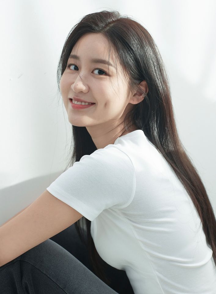 イ・ソン サムネイル画像