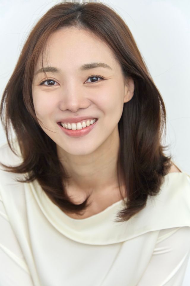 이지유 Thumbnail image