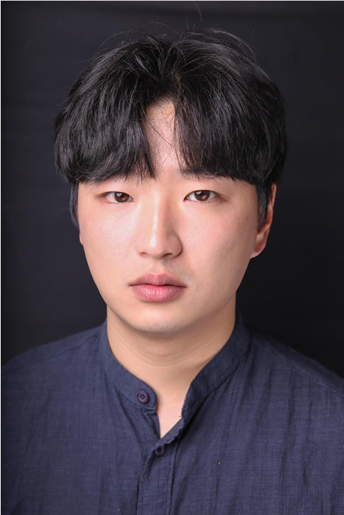 김용우 ภาพขนาดย่อ