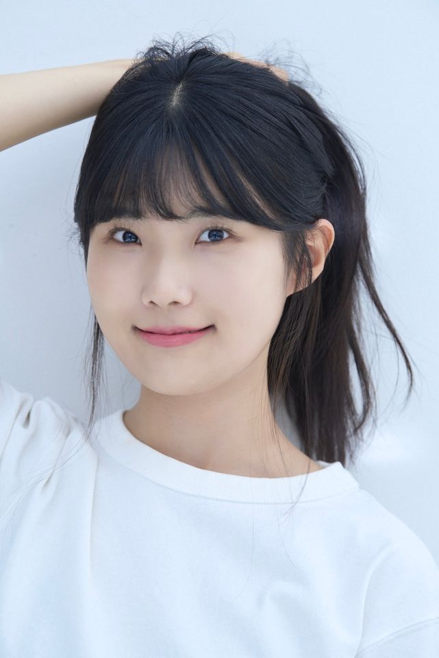 김다희 サムネイル画像