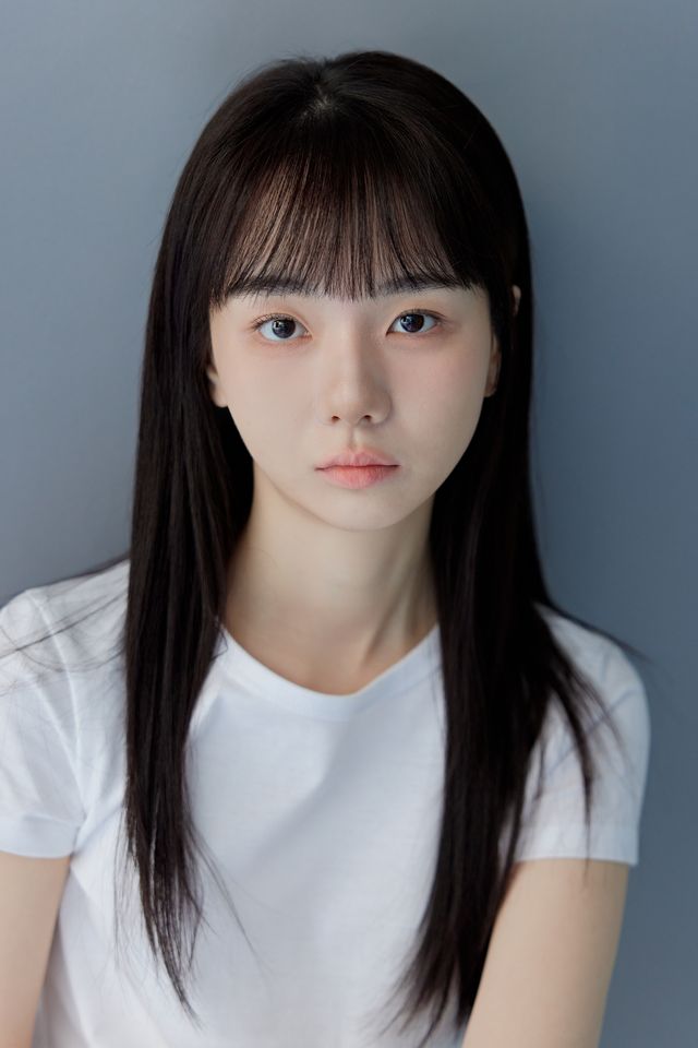 Kim I-young Ảnh thu nhỏ