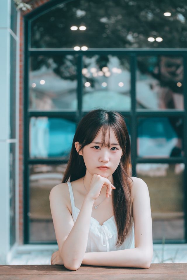 석민진 썸네일 이미지