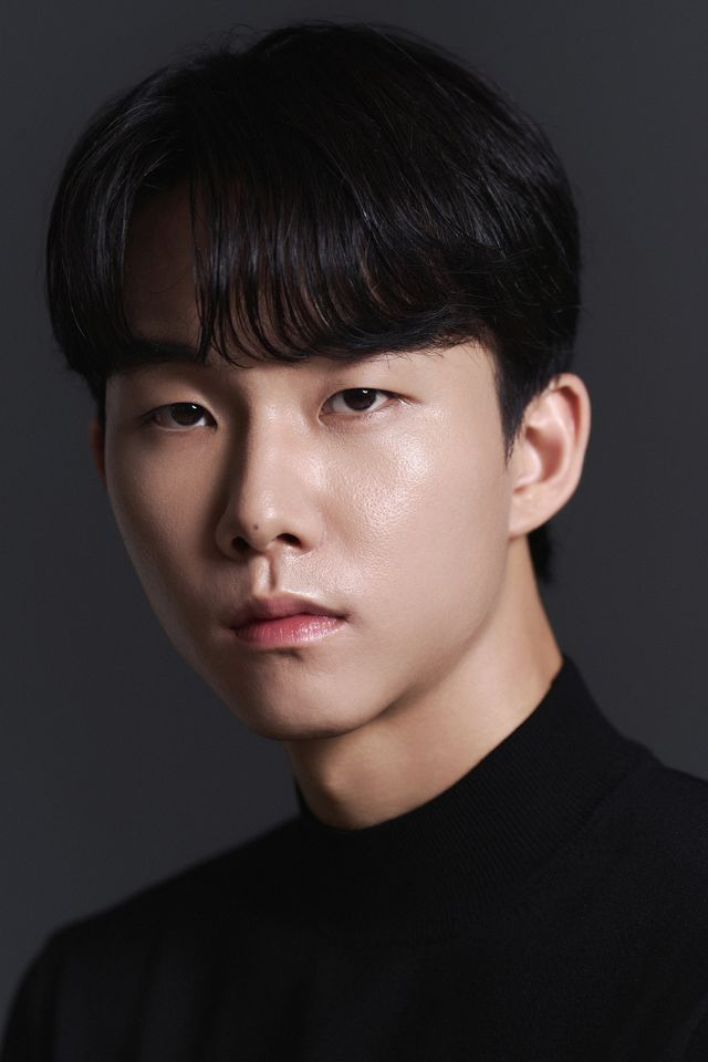 Lee Eun-pyeong Ảnh thu nhỏ