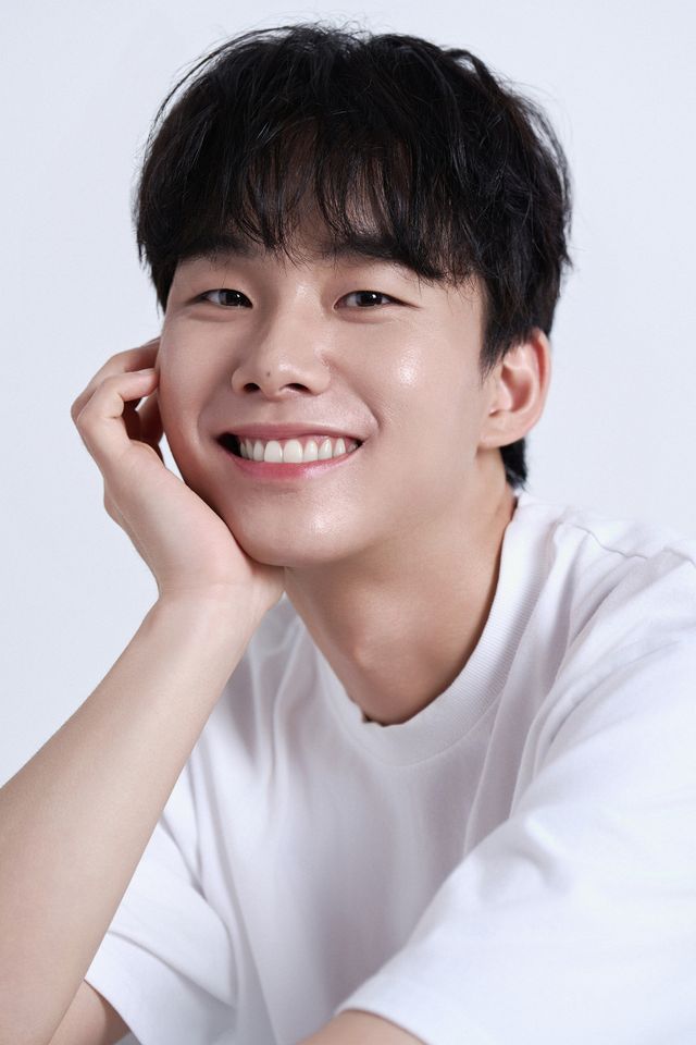 Lee Eun-pyeong Ảnh thu nhỏ