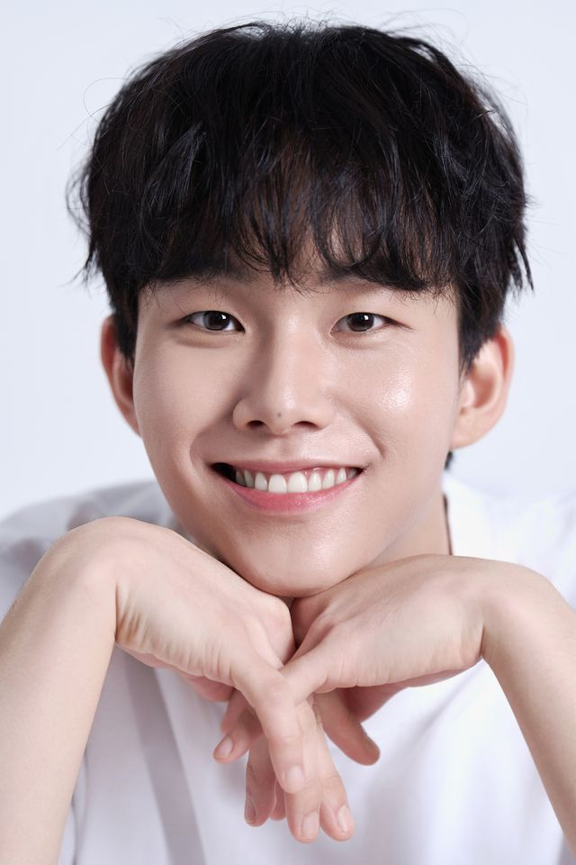 Lee Eun-pyeong Ảnh thu nhỏ