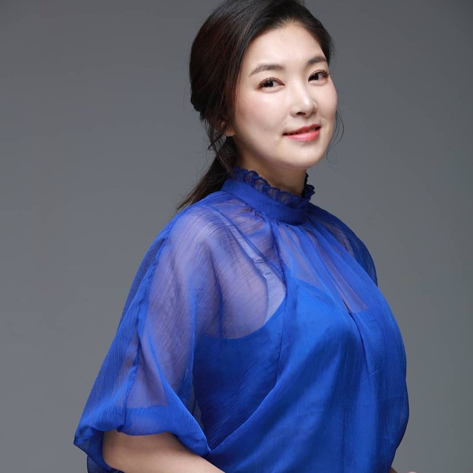 ジン・スヒョン サムネイル画像