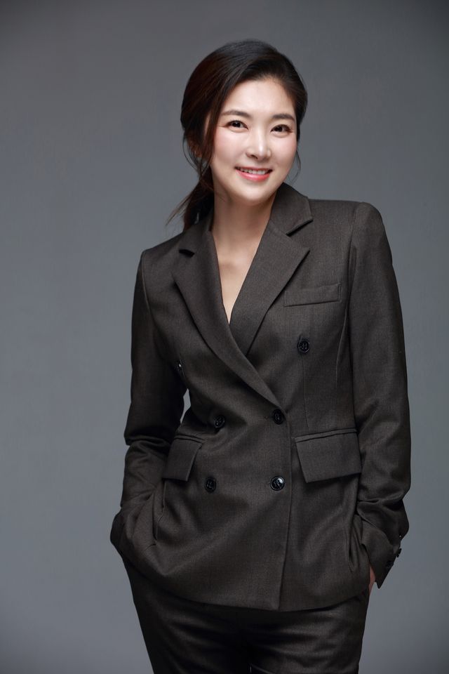 ジン・スヒョン サムネイル画像