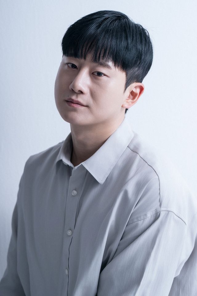 ソ・ドンヒョン サムネイル画像