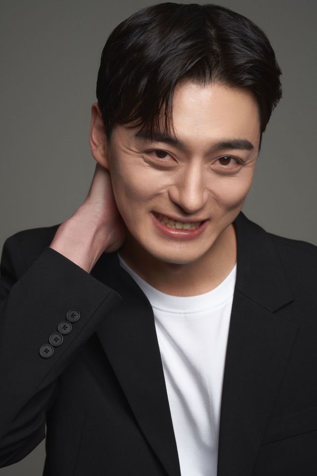 พัค ซึงกอน ภาพขนาดย่อ