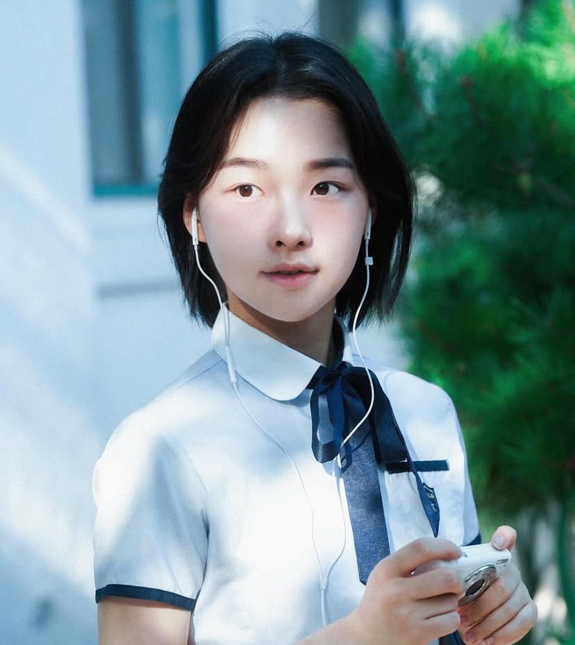 Kim Seo-yeon Ảnh thu nhỏ