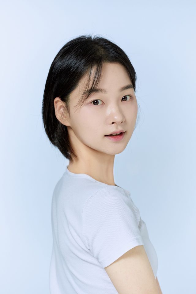 Kim Seo-yeon Ảnh thu nhỏ