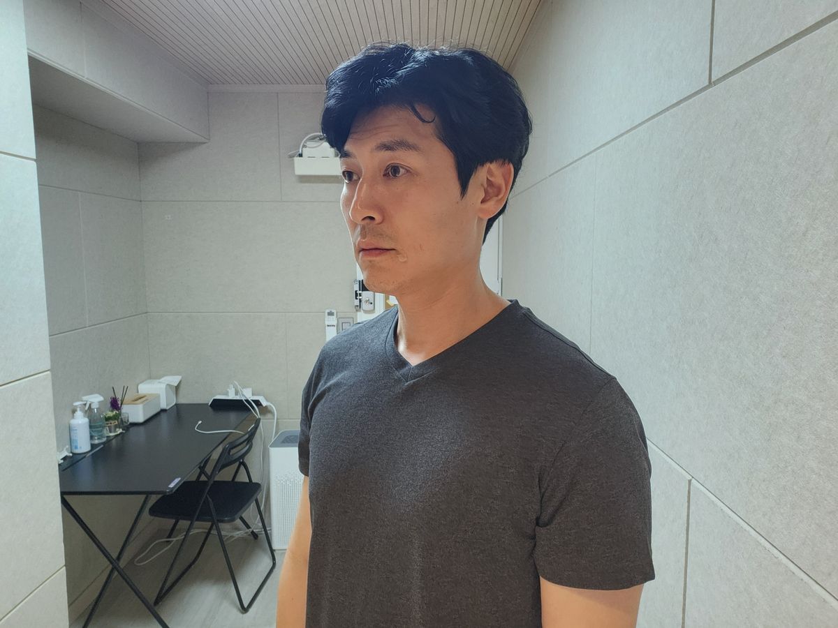 キム・ゴンウ サムネイル画像