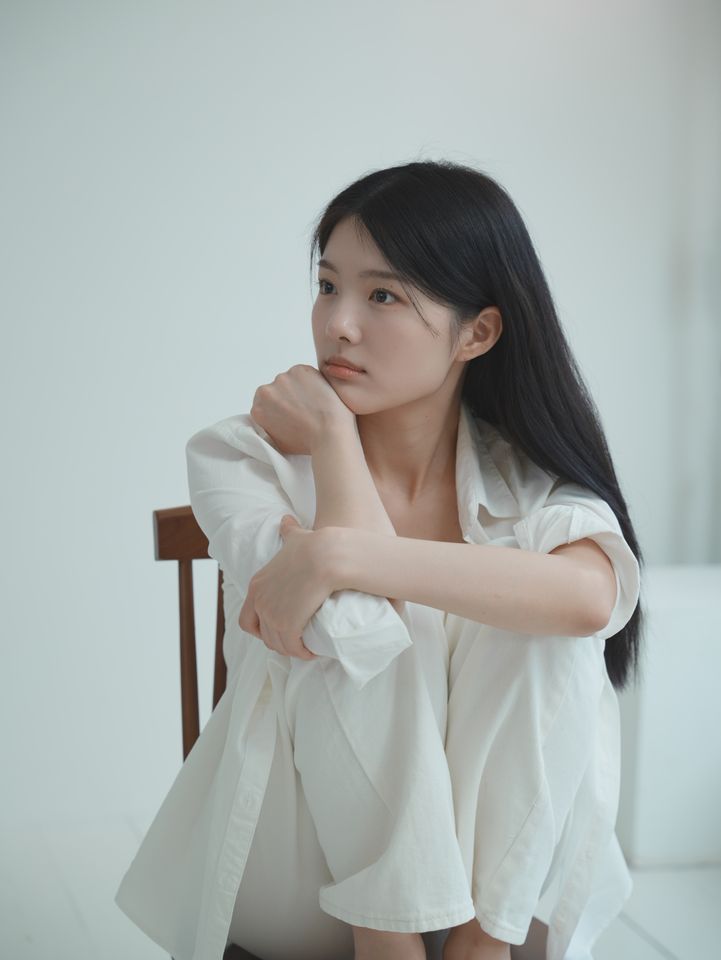 ชินเอสเทอร์ ภาพขนาดย่อ