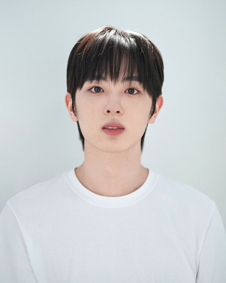 อีจุนกิ ภาพขนาดย่อ