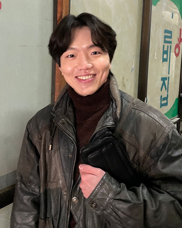 Yoon Hyun-sik Thumbnail image