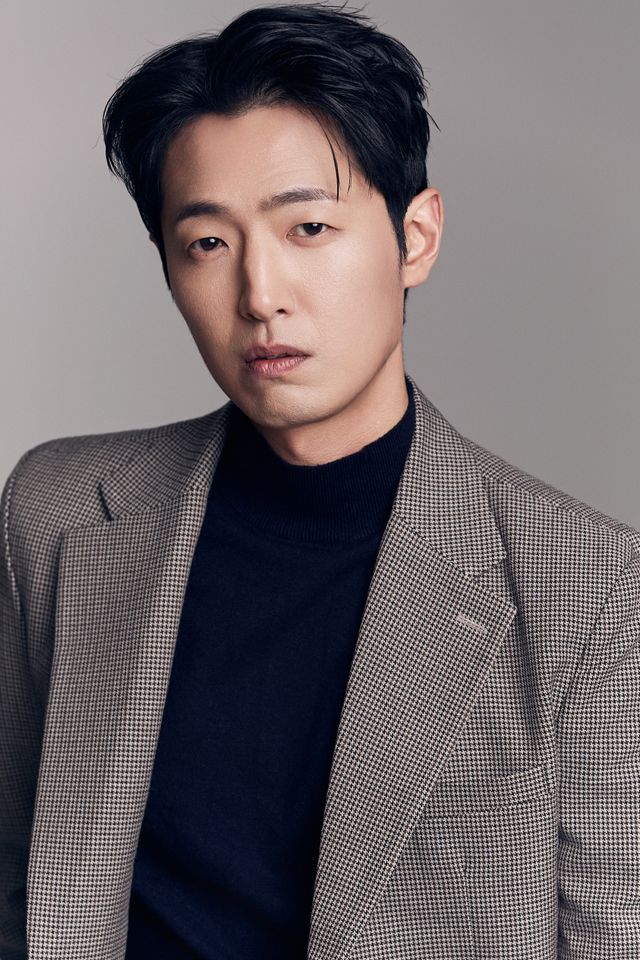 홍주원 썸네일 이미지