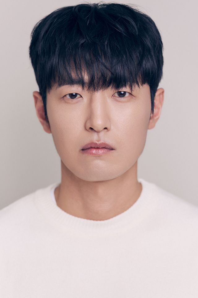 홍주원 썸네일 이미지