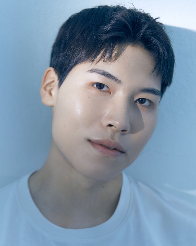 カン・スンヒョン サムネイル画像