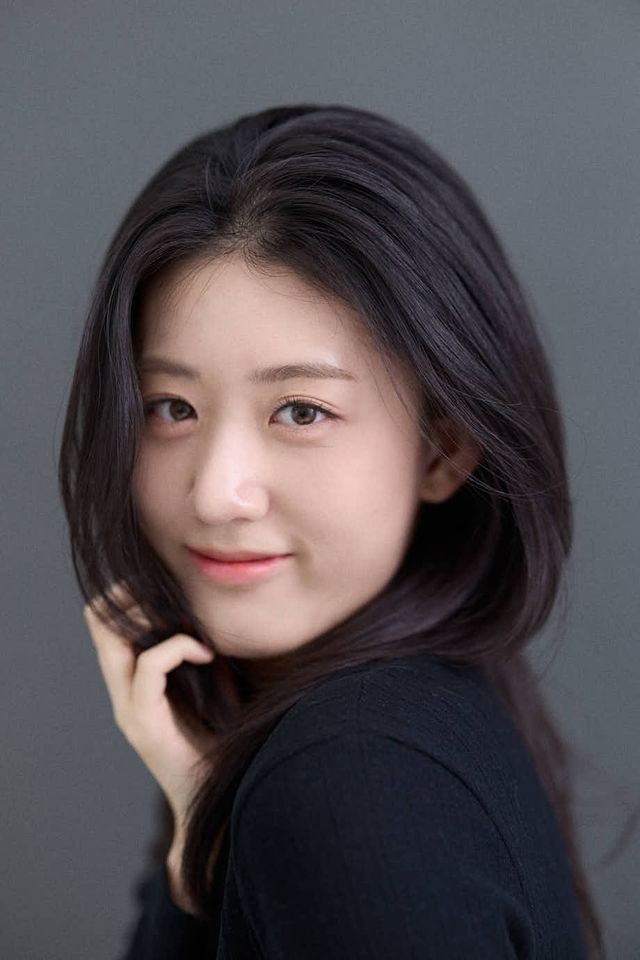 윤아정 ภาพขนาดย่อ