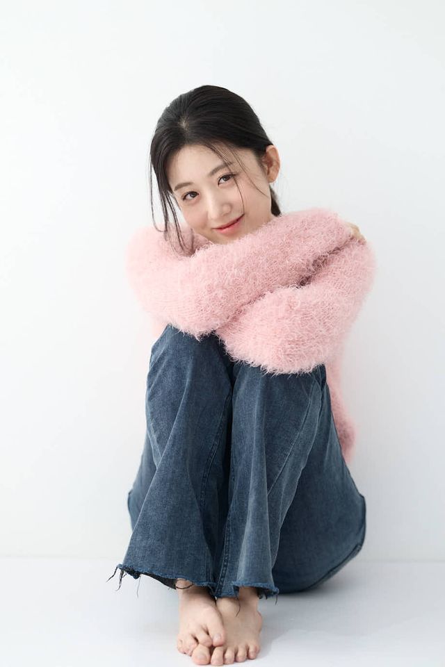 윤아정 ภาพขนาดย่อ