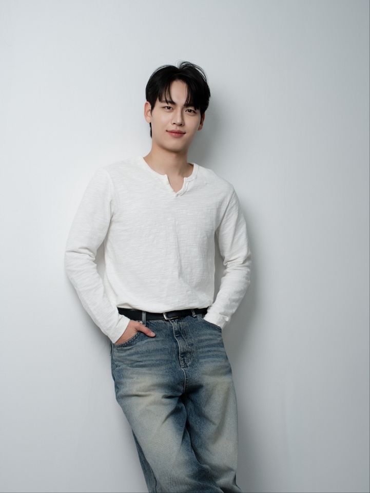 ยู จีมิน ภาพขนาดย่อ