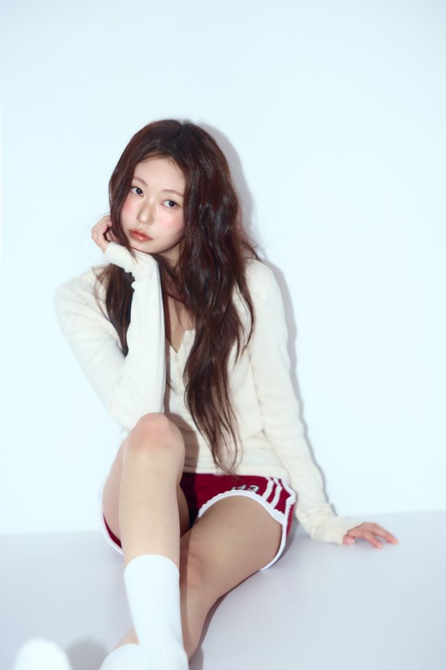Yoon Ye-jin Thumbnail image