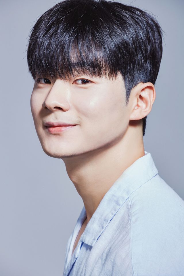 ชเว ยองบิน ภาพขนาดย่อ