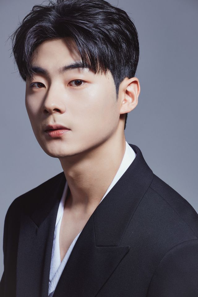 ชเว ยองบิน ภาพขนาดย่อ