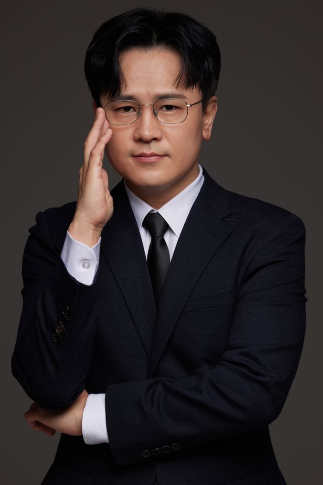 คิม นัมโฮ ภาพขนาดย่อ