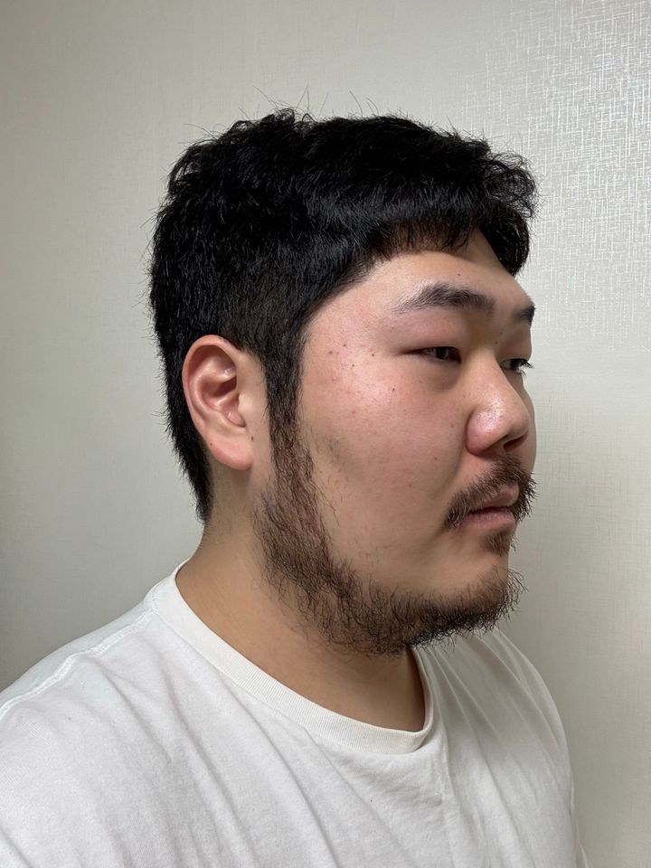 김윤섭 썸네일 이미지