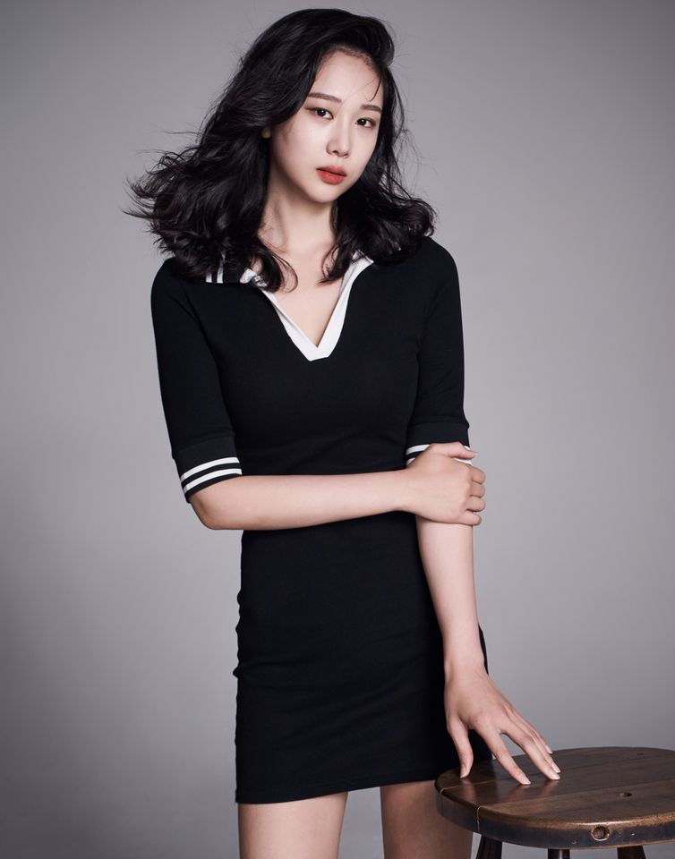 이선영 ภาพขนาดย่อ