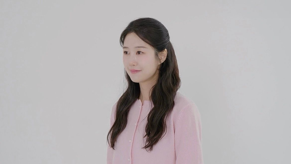 Lee Ye-ji ภาพขนาดย่อ