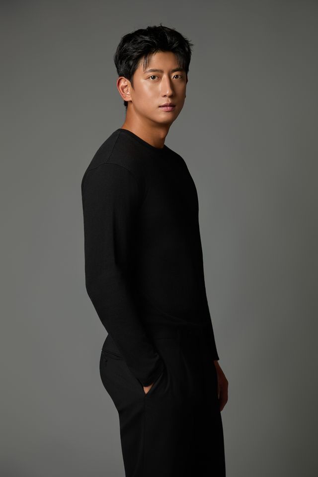 コ・ヨンチャン サムネイル画像