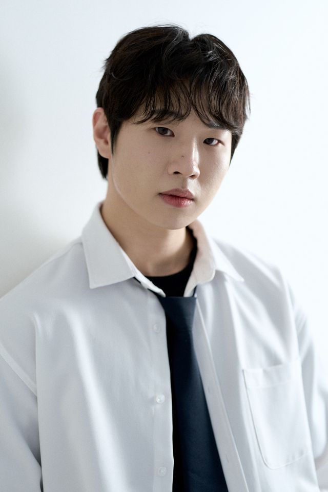 มุน แชชิก ภาพขนาดย่อ