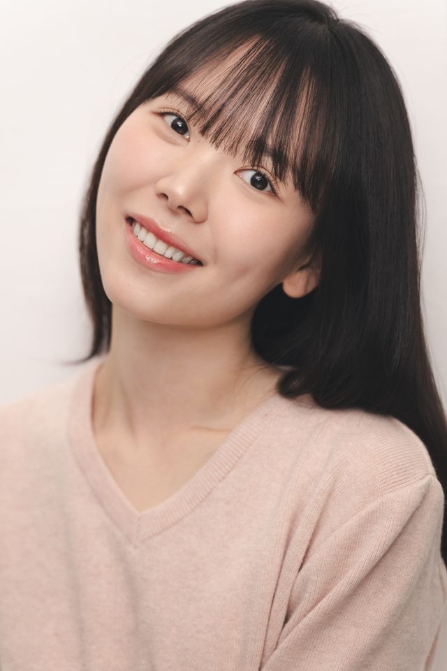 คิม เยจี ภาพขนาดย่อ