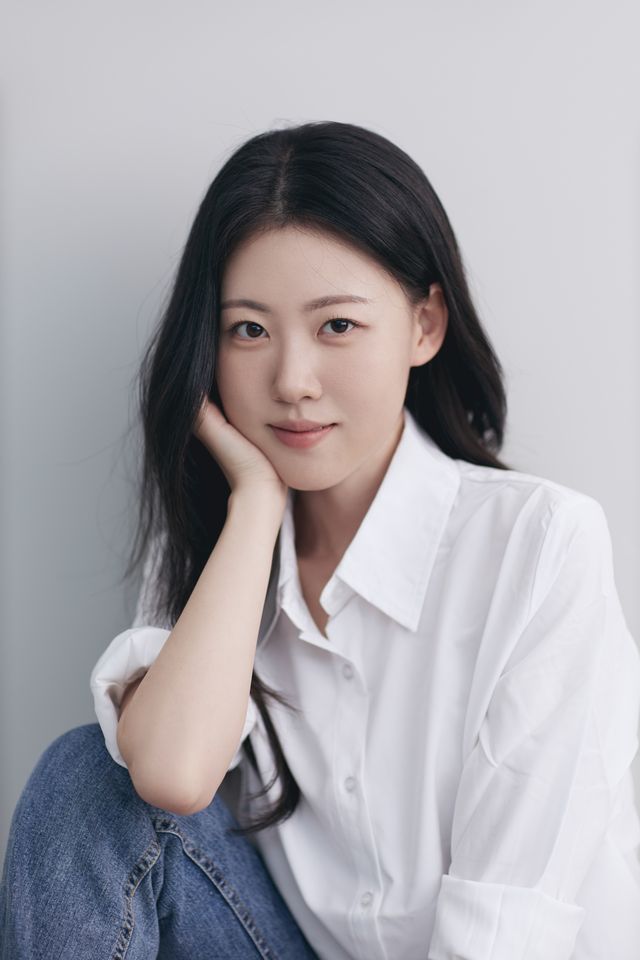 คิม จีอู ภาพขนาดย่อ