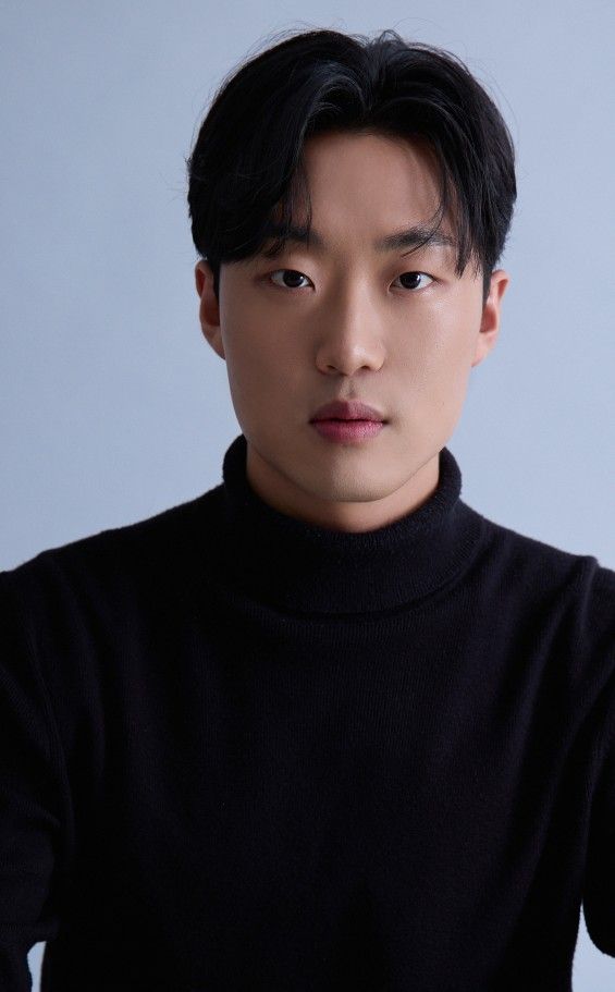 Kim Sang-hyuk Thumbnail image