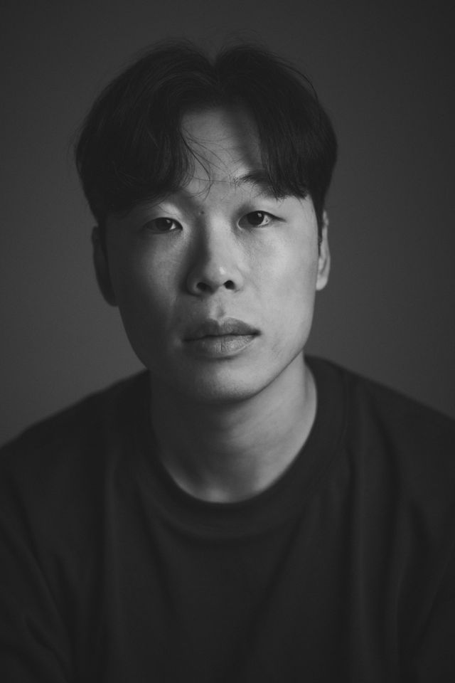 キム・ミンス サムネイル画像