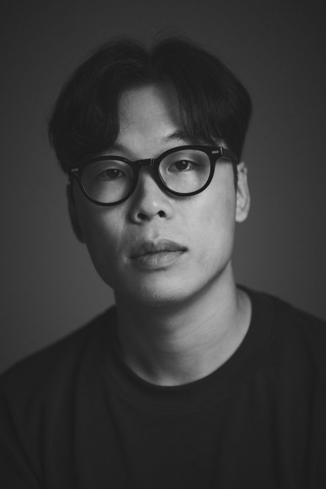 キム・ミンス サムネイル画像