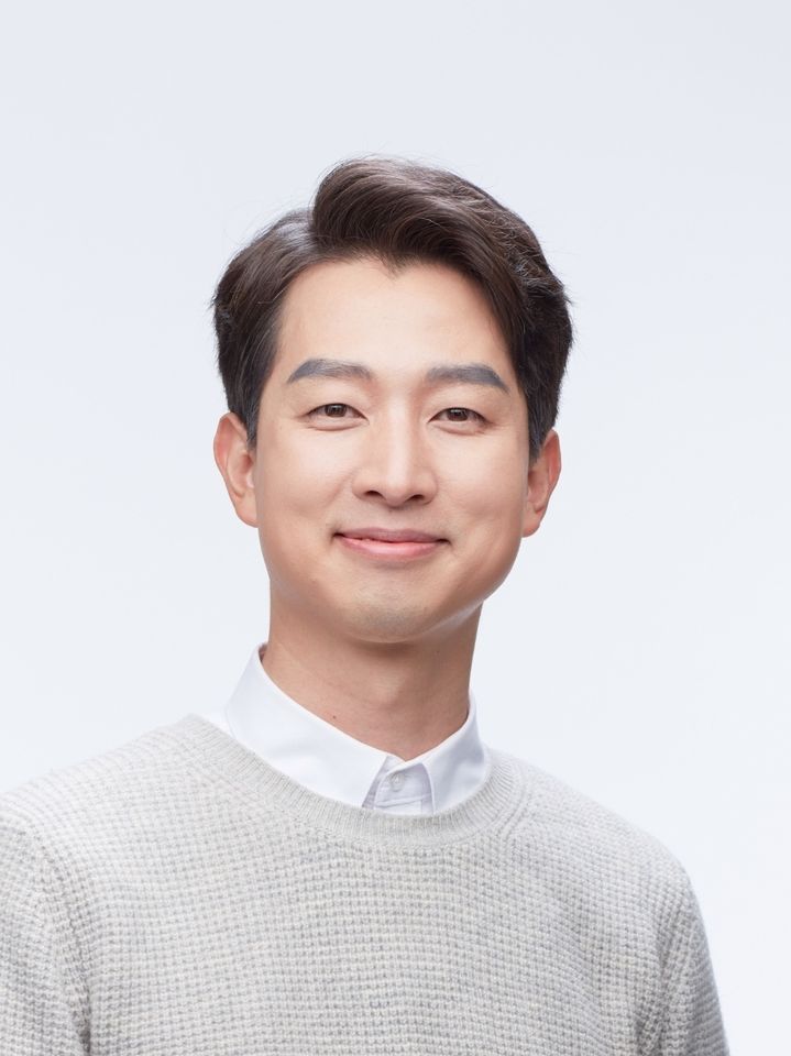 강정구 썸네일 이미지