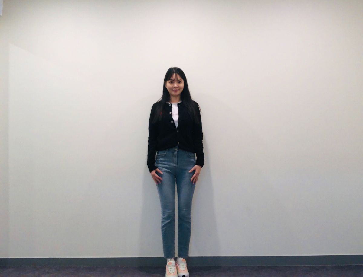 カン・ヘリ サムネイル画像