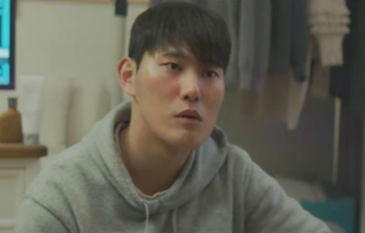 ヤン・ジウク サムネイル画像