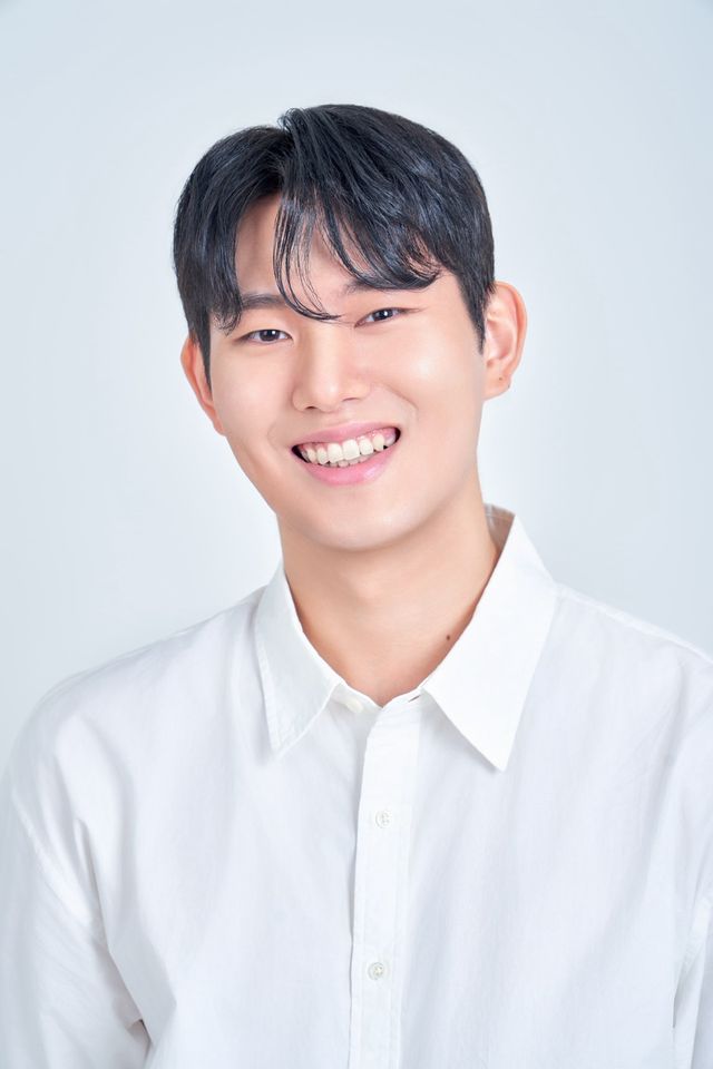 ヤン・ジウク サムネイル画像