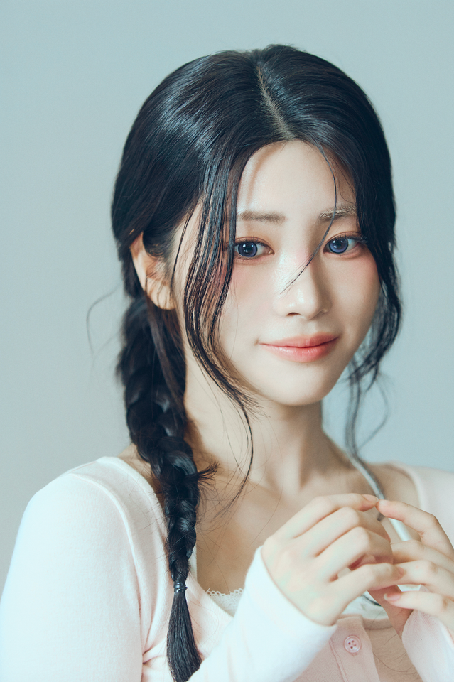 จอน แชรี ภาพขนาดย่อ