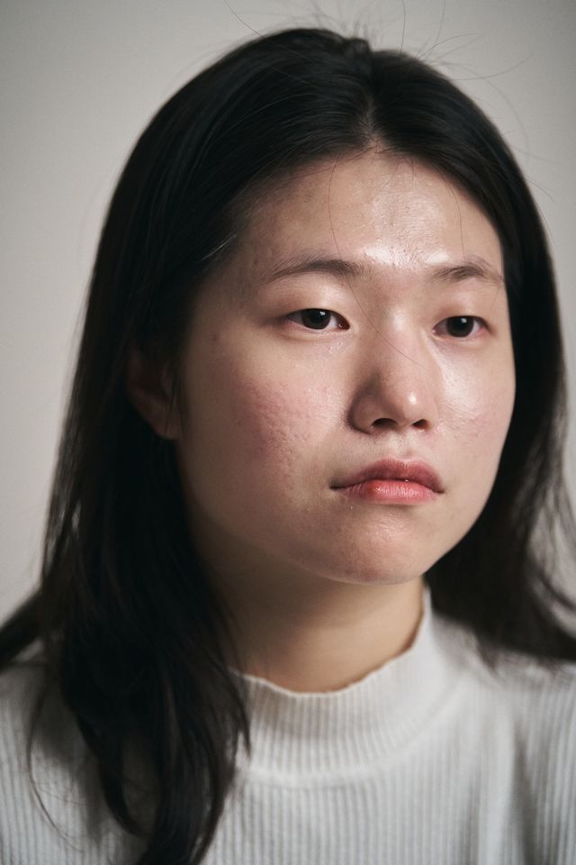 パク・チェウン サムネイル画像