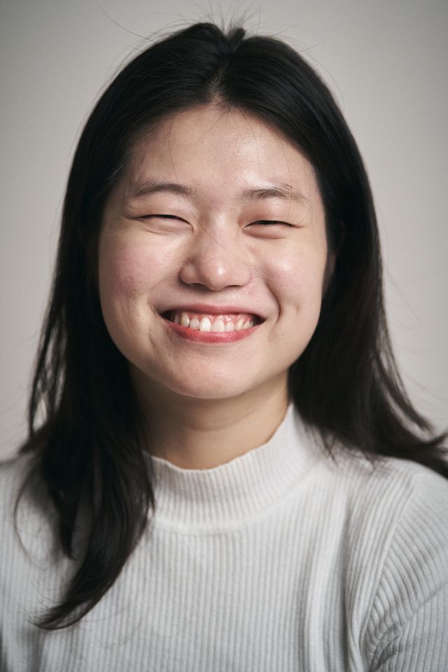 パク・チェウン サムネイル画像