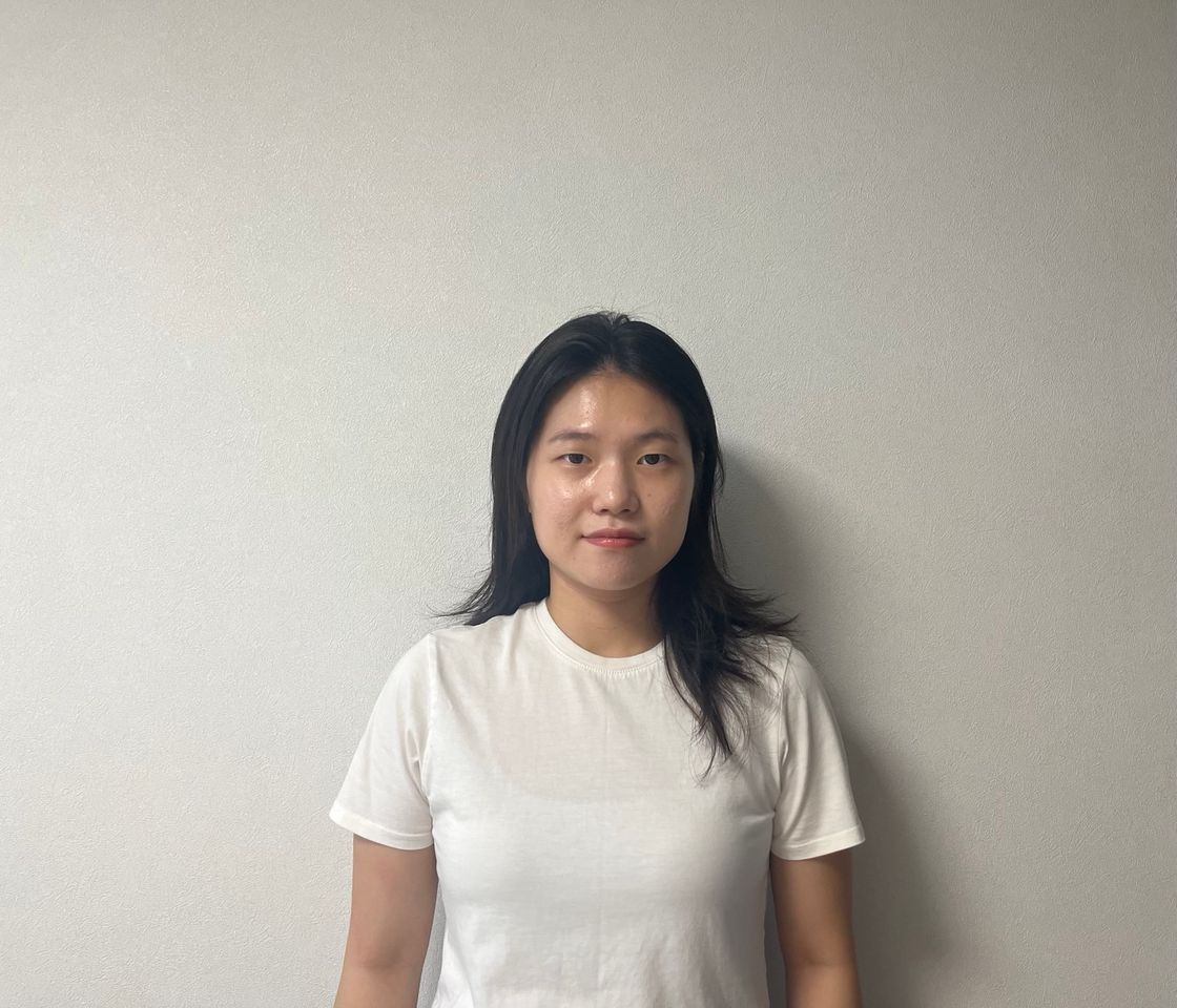 パク・チェウン サムネイル画像