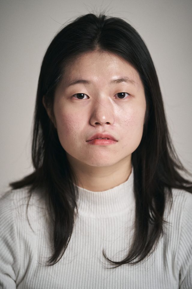 パク・チェウン サムネイル画像