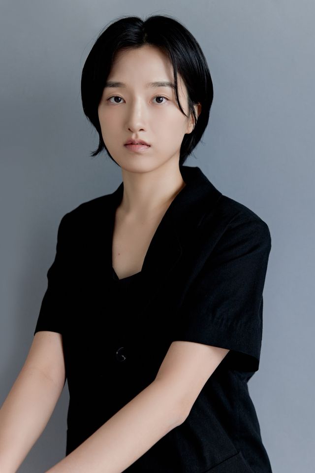 ホン・ウンジョン サムネイル画像